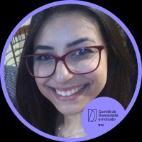 Bruna Lira Email