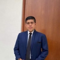 Revolve Renewable Power Employee Eduardo Barrientos's profile photo