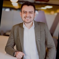 Universidad Norbert Wiener Employee Edwin Marcelo Vega Arenas's profile photo