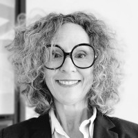 evelyne. Employee Séverine Petit's profile photo