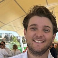 Alejandro Schlesinger Email