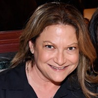 Libby Goldman Email & Phone Number