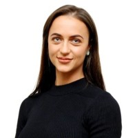 BEAUTY BAY Employee Tanya McLeary's profile photo