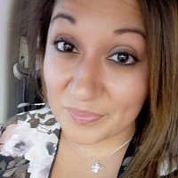 Rebeca Flores Email & Phone Number