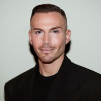 DION LEE Employee James Miller's profile photo