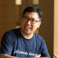 Kelvin Woo Email