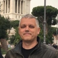 Miroslav Pacák Email