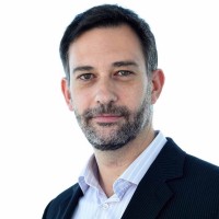Alexander Schoen Email