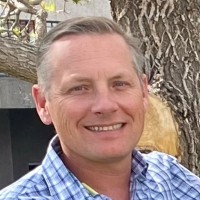 Richard van Seenus Email & Phone Number