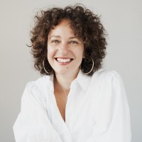 Amanda Dell Email & Phone Number