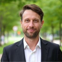 Standard Chartered Employee Ben Gamble's profile photo