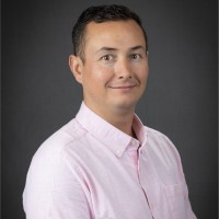 Mauricio Mora Email