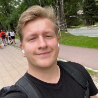 Bartłomiej Jedlikowski Email