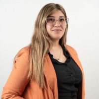 Lucía De Almeida Email