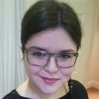 Petra Elischer Email