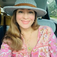 Redes Humanas Employee Juanita Granados's profile photo