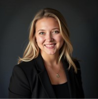 Kaitlyn Huissen Email & Phone Number