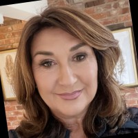 Melanie Banks Email & Phone Number