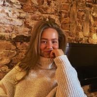 Emma Onderberg Email
