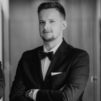 Marek Potargowicz Email