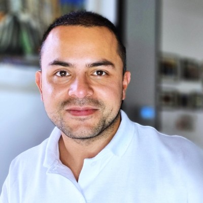 Juan Camilo Gonzalez Romero Email & Phone Number