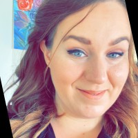 Alyssa Hewitt Email & Phone Number