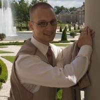 Patrick van Den Beld Email