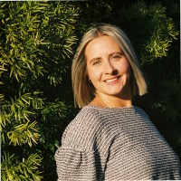 Elizabeth Hutnikoff Email & Phone Number