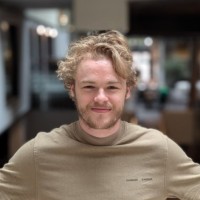 Gustav Ek Email