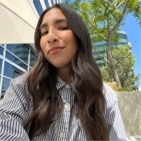 Place Showroom Employee Violet Salas's profile photo