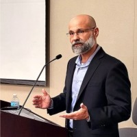 Radford University Employee Roberto Santos's profile photo