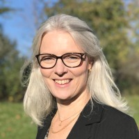Anja Henningsson Email