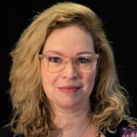 Miranda van Gelder Email & Phone Number