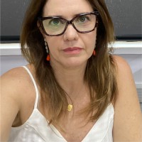 Isabela Martin Email & Phone Number