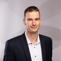 Péter Skripek Email