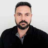 Bruno Assis Email
