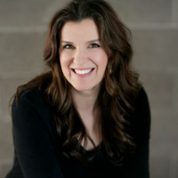 Better Homes and Gardens Real Estate Momentum Employee Sandra Lloyd's profile photo