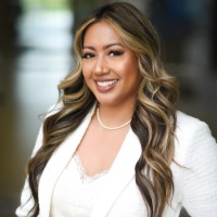 Jannelle Villaluz Email & Phone Number