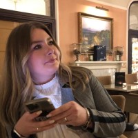 Emma Midolo Email