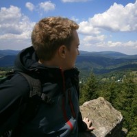 Tomáš Vácha Email