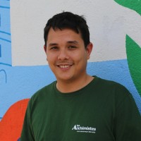 Manui Gil Email