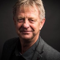 Simon Buist Email & Phone Number