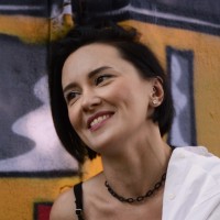 Anna Sumina Email