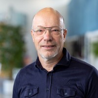 Leon Verhoeven Email