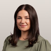 Kyra Smith Email & Phone Number