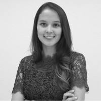 Paola Irene Martínez Email
