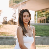 Erica Lee Email & Phone Number