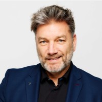 Servicenow Employee Simon Grice's profile photo