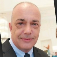 Nikolaos Exakoustos Email