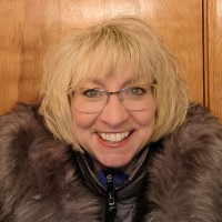 Leanne Barker Email & Phone Number